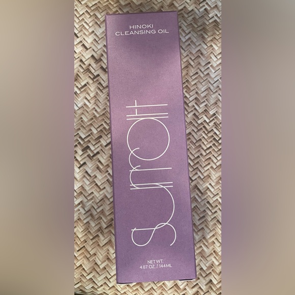 Surratt Skincare - Picture 4 of 6